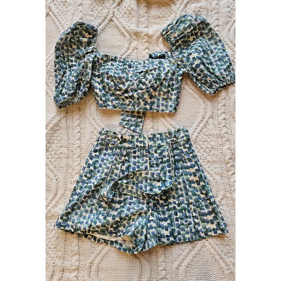 Karina Grimaldi Tops - Karina Grimaldi Women Paros Print Linen Crop Top and Belted Short Set Sz XS
